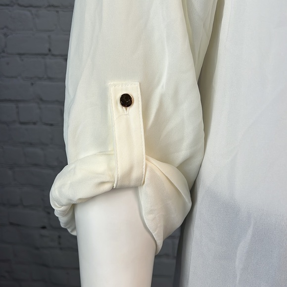 JM Collection Ivory Roll-tab Blouse Top Plus Size 1X - Picture 7 of 7